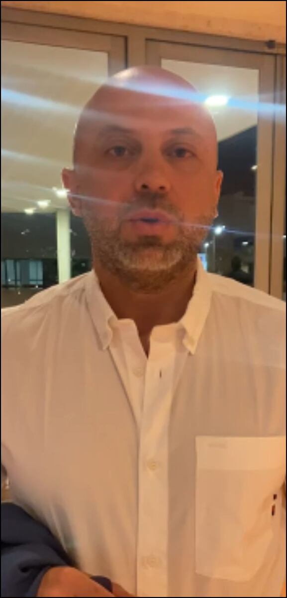 Edwin Velasaco llegó desde Barcelona en España para ver a Myriam Hernández