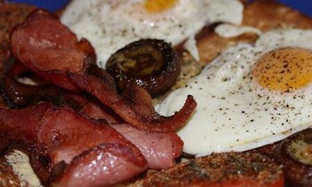 Las comidas a las cuales se les agregan altos niveles de aceite pueden ser dañinas para el corazón.