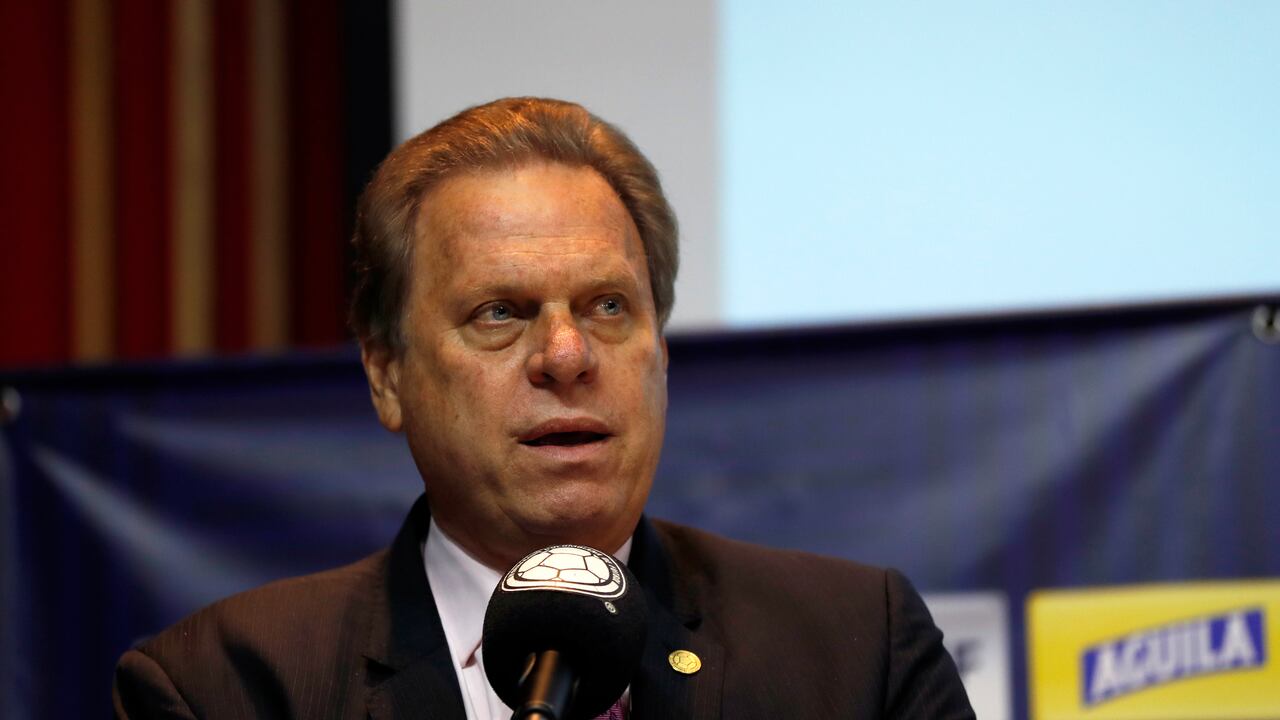 “La responsabilidad que toque asumir lo hacemos, así como nosotros clasificamos a dos mundiales y nadie nos reconoció como dirigentes nada"