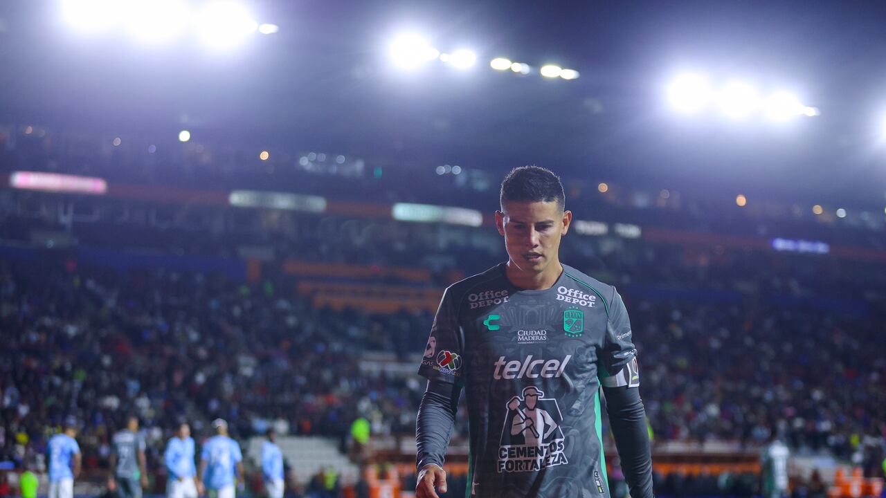 James Rodríguez fue titular en el estadio Hidalgo.