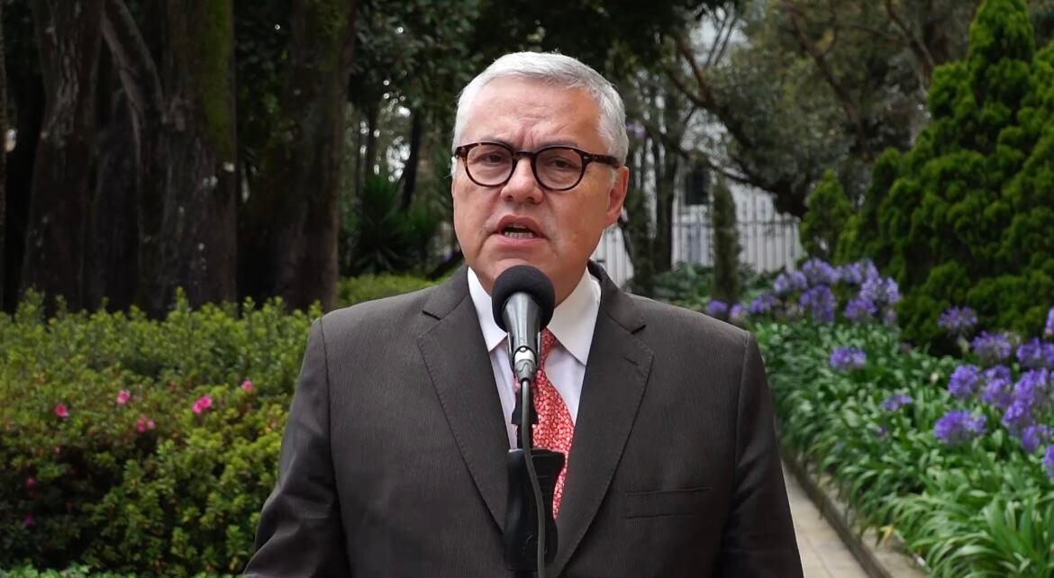 Ministro de Justicia Néstor Osuna