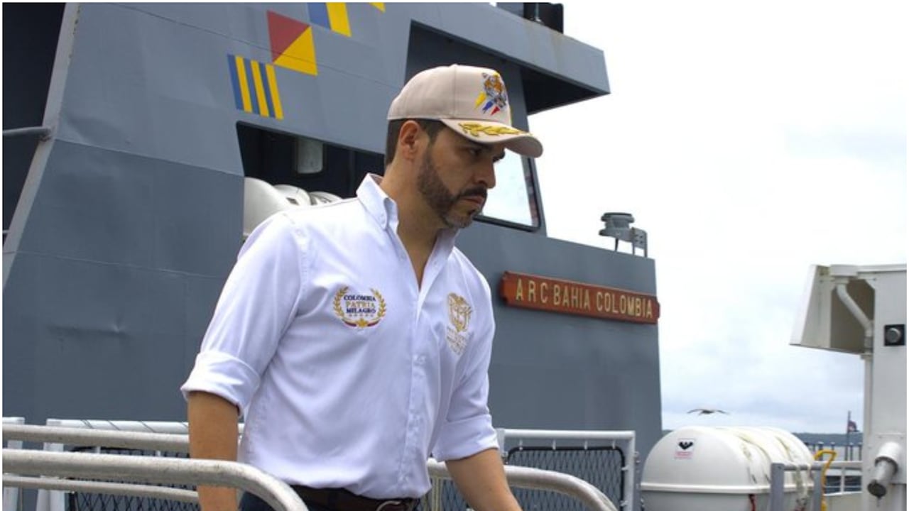 Abelardo De La Espriella, en Buenaventura.