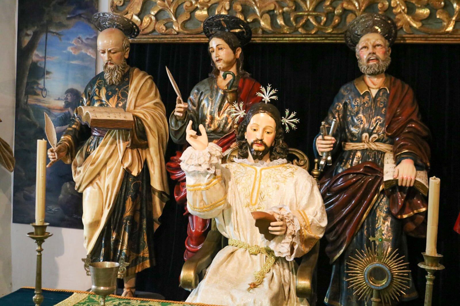 Se trata de las procesiones de Bello Horizonte, Yanaconas, Lomas de Granada, San José, Obando y María Oriente; se suman las del centro, organizadas por la Junta Pro Semana Santa, a cargo de las procesiones de martes a sábado, y la del Lunes Santo, conocida también como la Procesión del Pueblo.