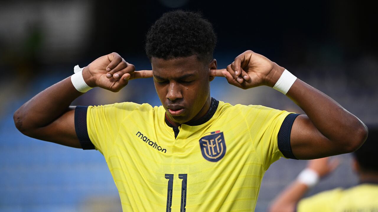 Ecuador venció a Bolivia y complicó a Colombia