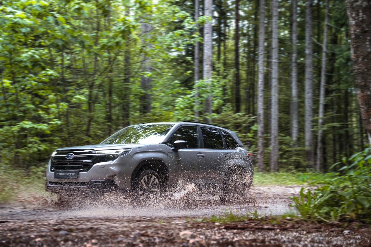 El vehículo más exitoso de Subaru a nivel mundial se renueva con una evolución de su versión híbrida no enchufable, modo eléctrico seleccionable y 194 caballos de potencia combinada.