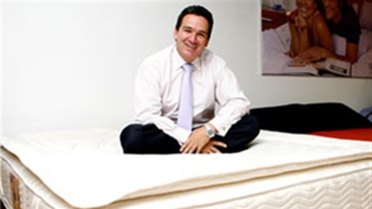 Oscar Gutiérrez presidente de Colchones Spring. Esta empresa le inyectó a su nueva planta de Cota US$7 millones como parte de un proceso de expansión, que este año se verá reflejado en un crecimiento del 40% en sus ventas.