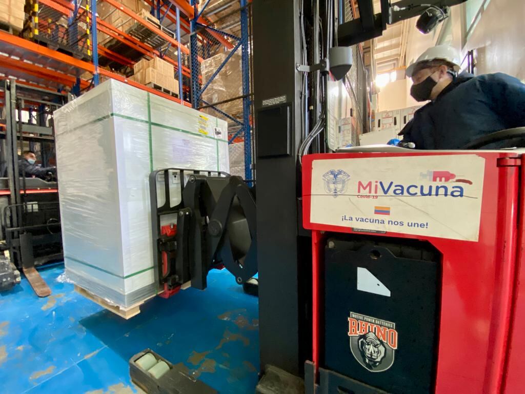 Llegada de vacunas de Sinovac a Colombia el 27 de diciembre de 2021