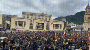 Protestas militares retirados en la plaza de bolívar