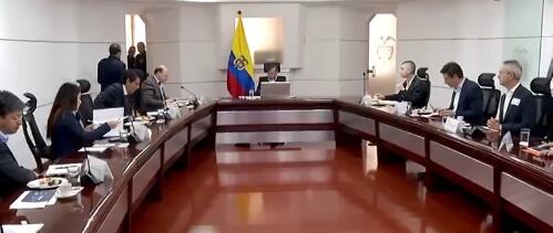 Reunión entre el presidente Gustavo Petro y los banqueros