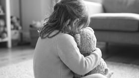 MENOR DE EDAD - NIÑA - ADOLESCENTE - INFANCIA - COMUNIDAD INFANTIL