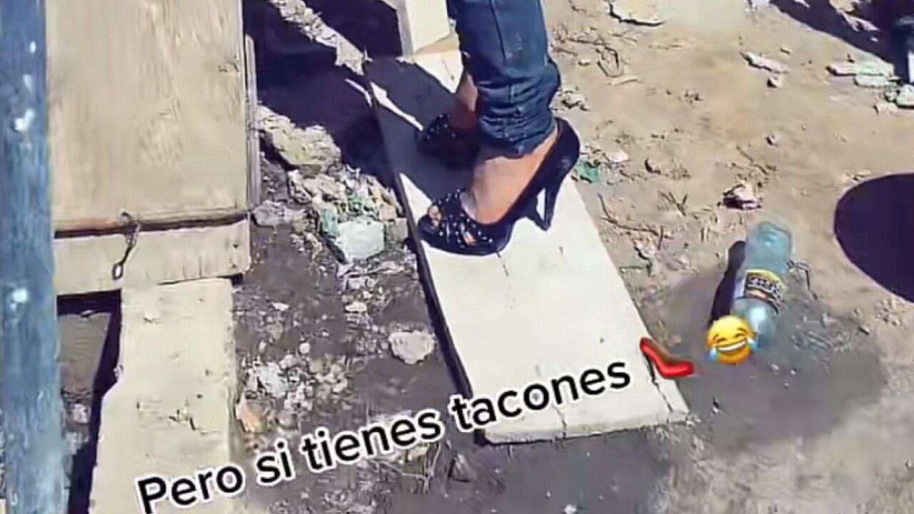 Albañil con tacones