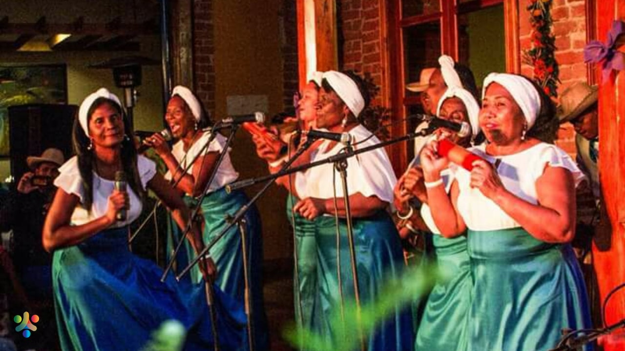 Con sus cantos, 220 mujeres reconstruyen esperanza y paz como resistencia a la violencia que por años ha azotado su región.