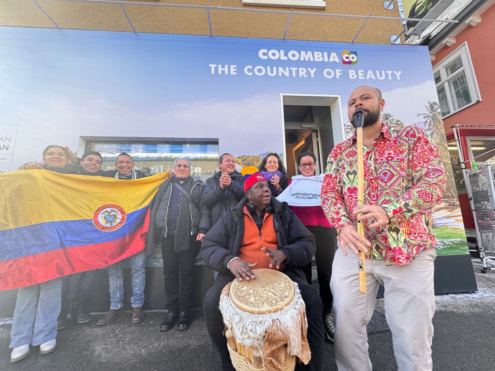 La casa de Colombia en Suiza ha generado una gran polémica.