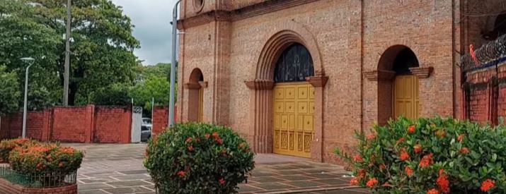 Esta es la iglesia Sagrado Corazón de Jesús.