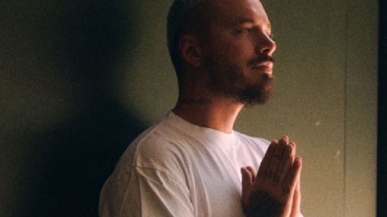 J Balvin y su mensaje melancólico.