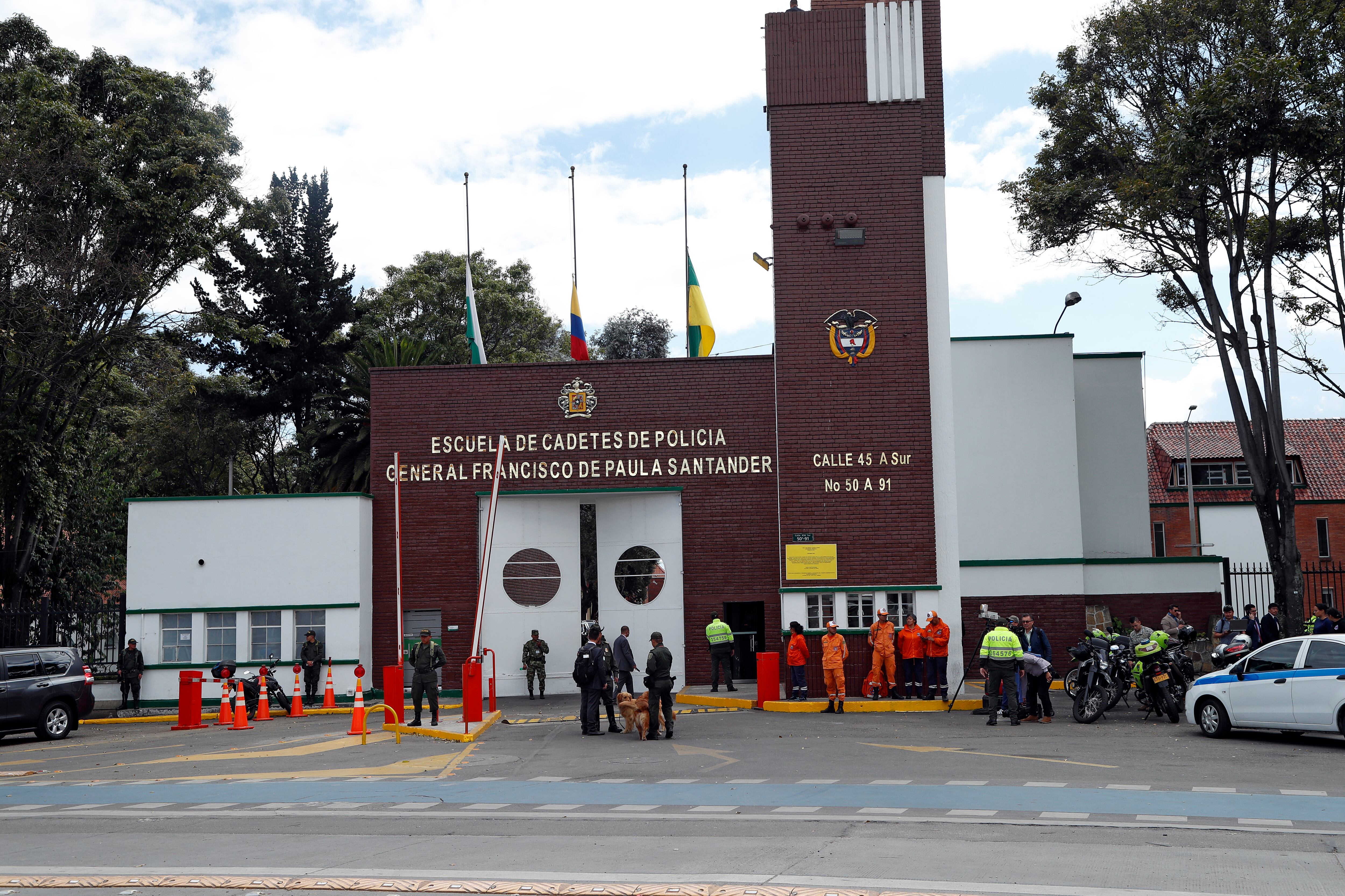 ATENTADO
ESCUELA GENERAL SANTANDER