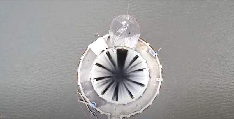 Este es el rebosadero Morning Glory del embalse de La Regadera que está siendo modernizado por el Acueducto de Bogotá.