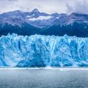 Acercamiento de los icebergs del glaciar, Glaciar Perito Moreno, Patagonia, Argentina. Getty Images.