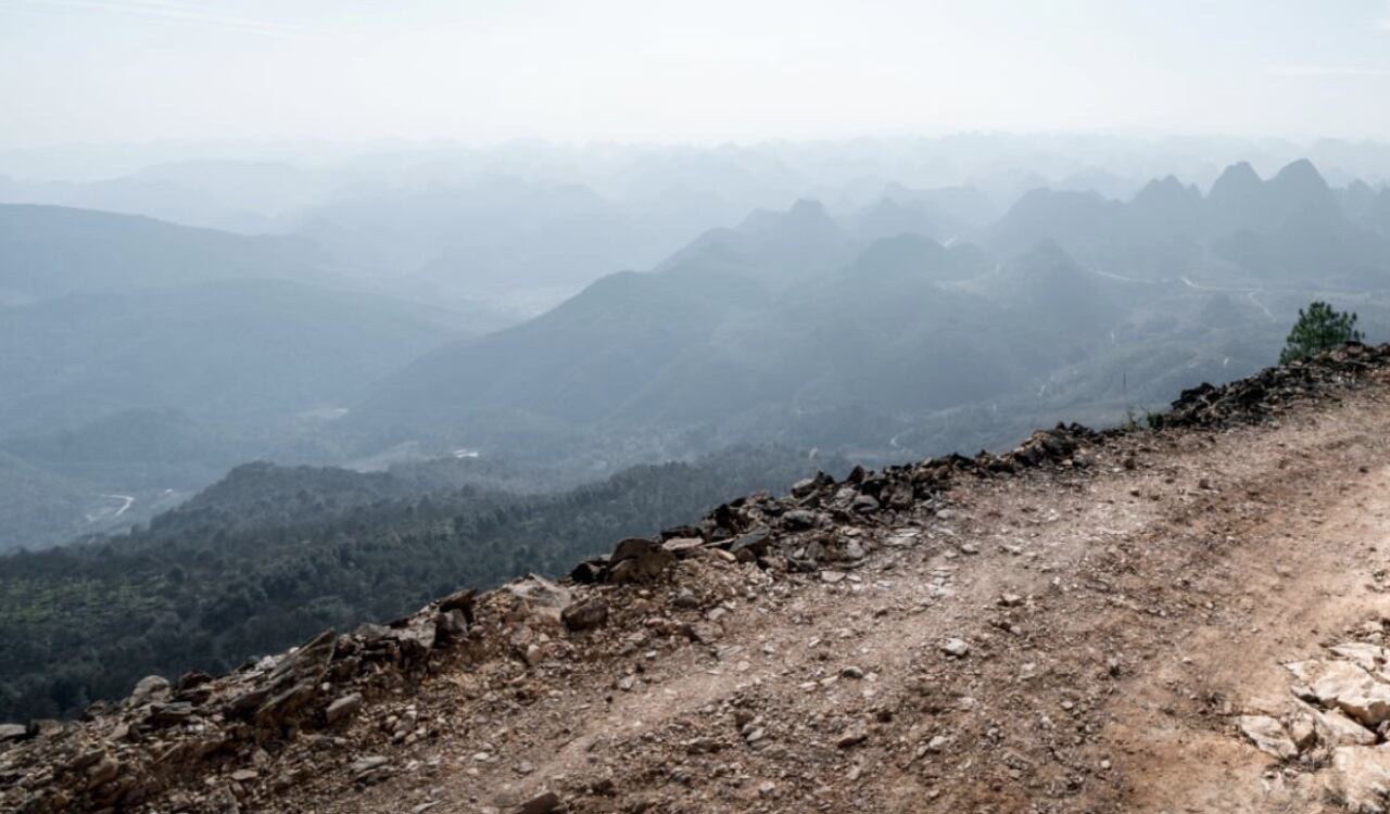 Las mujeres fueron arrojadas a un abismo de 50 metros (foto de referencia)