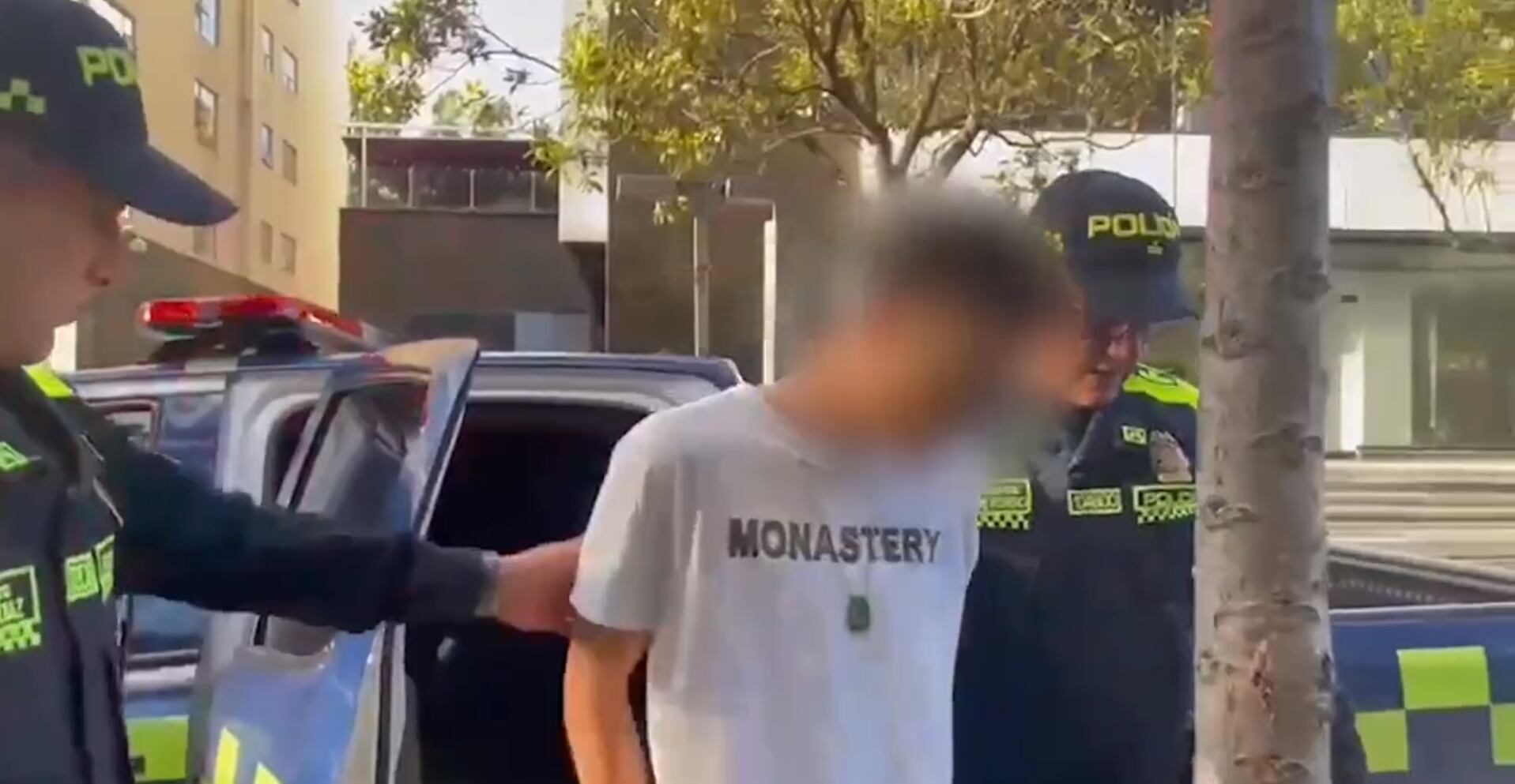 La Policía está tras la pista de los otros delincuentes.