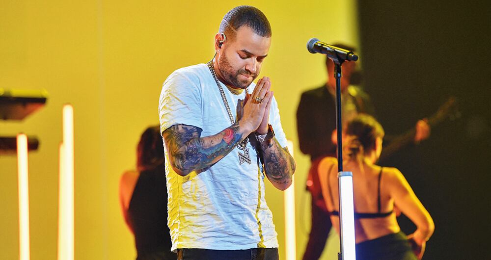 Nacho hizo comentarios y acusaciones al Gobierno de Maduro por negarle un permiso para realizar un concierto gratuito en el vecino país. 