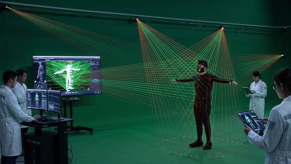 Investigadores de la Universidad Militar Nueva Granada trabajan en proyectos de inteligencia artificial orientados al desarrollo de nuevas soluciones.