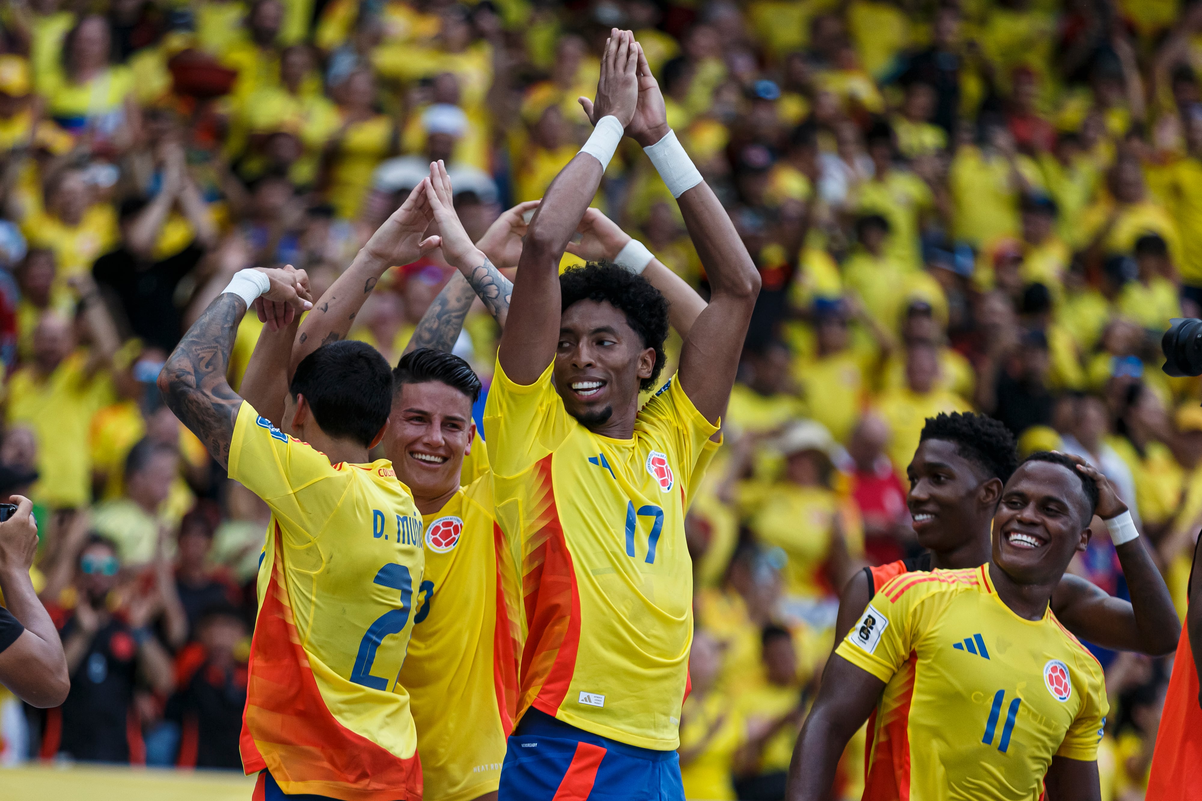 BARRANQUILLA, COLOMBIA - SEPTEMBER 10: James Rodriguez of Colombia (C) celebrates his goal with his teammates during the FIFA World Cup 2026 Qualifier match between Colombia and Argentina at Roberto Melendez Metropolitan Stadium on September 10, 2024 in Barranquilla, Colombia. (Photo by Martín Fonseca/Eurasia Sport Images/Getty Images)
