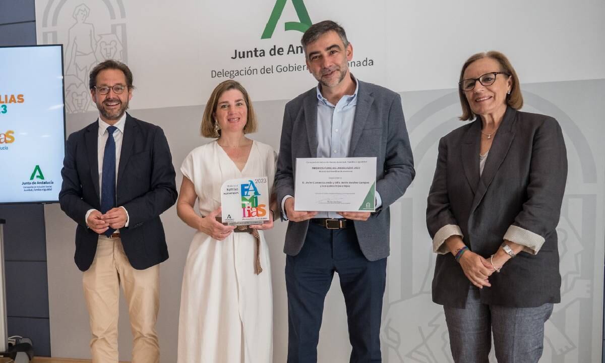 El hombre aseguró que el mercado lo hace a diario y que sus hijos consumen 5 litros de leche al día