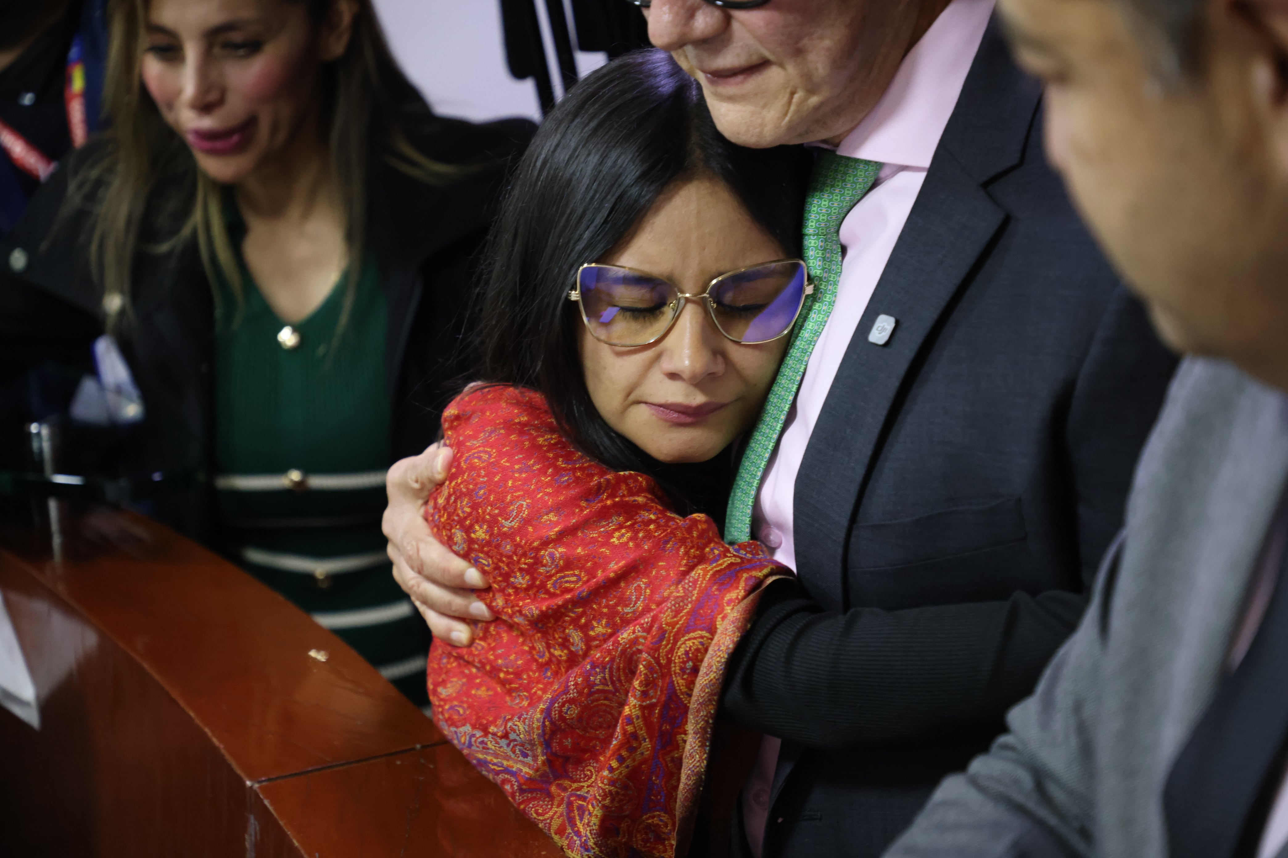 Denuncia contra el presidente Gustavo Petro ante la Comisión de Acusación junto a su apoderado el doctor Wilson Ruíz.