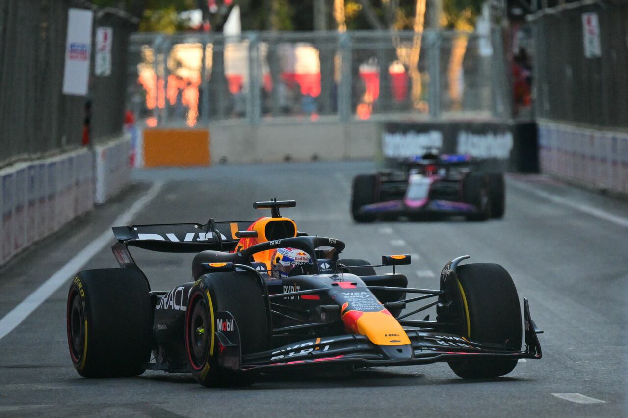 Max Verstappen en su Red Bull.