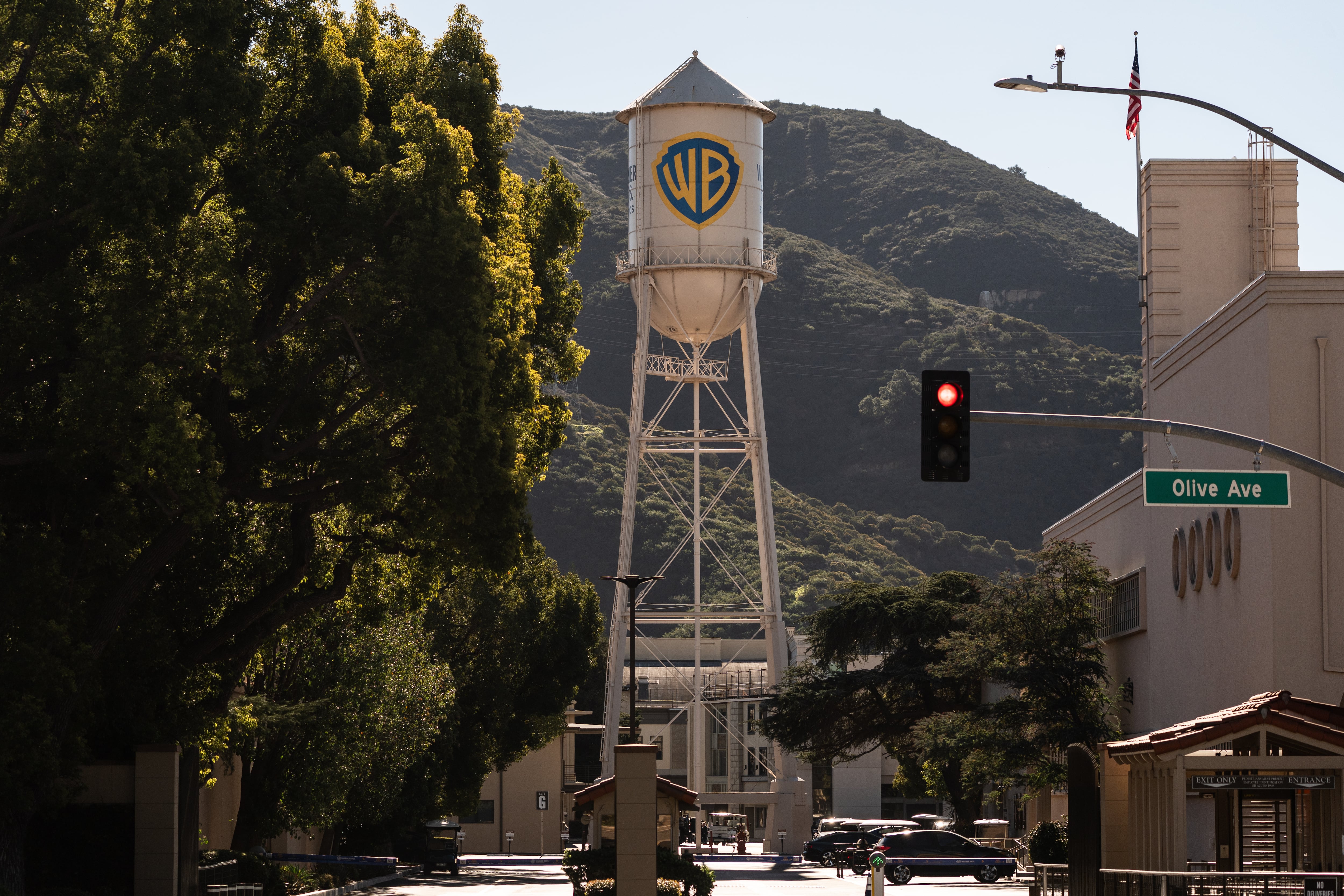 La torre de agua de Warner Bros en los estudios Warner Bros.