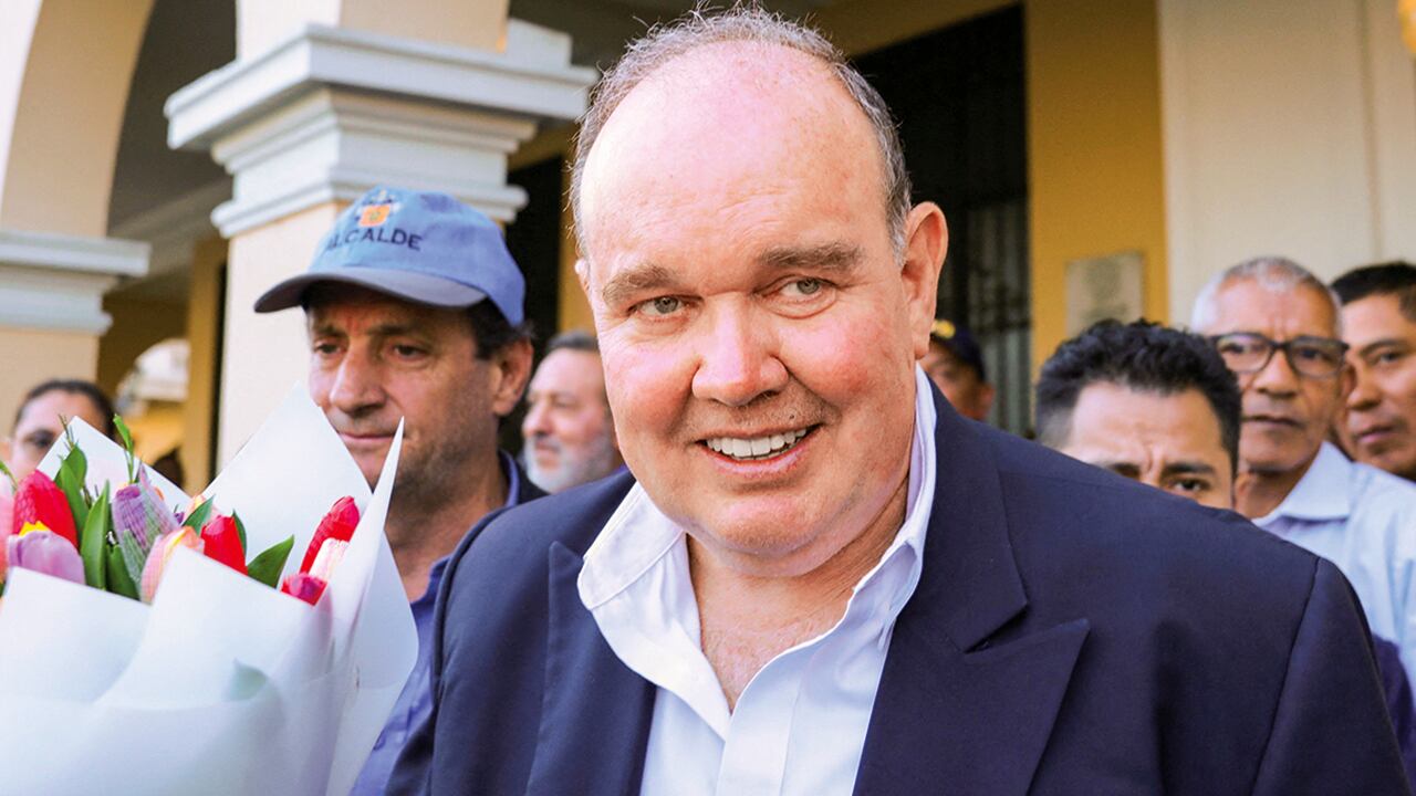 Rafael López Aliaga Candidato a la presidencia de Perú