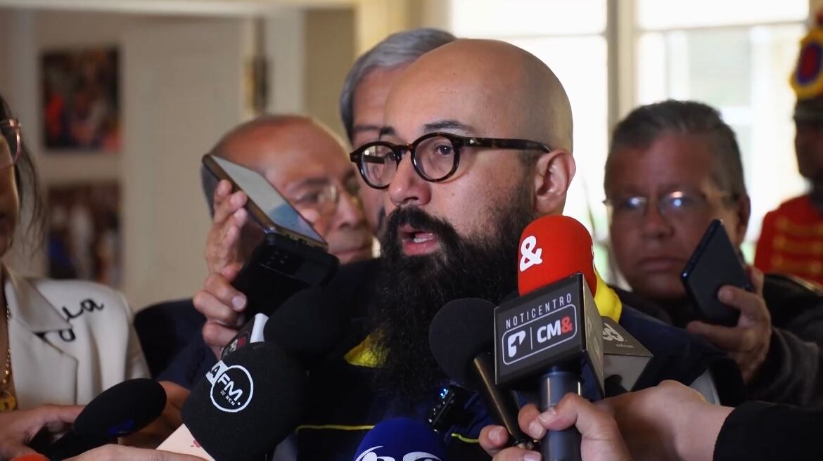 Carlos Carrillo director de la Unidad Nacional de Gestión de Riesgo