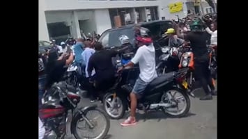 Una caravana de despedida a Tirso Duarte colapsó las calles al sur de Cali.