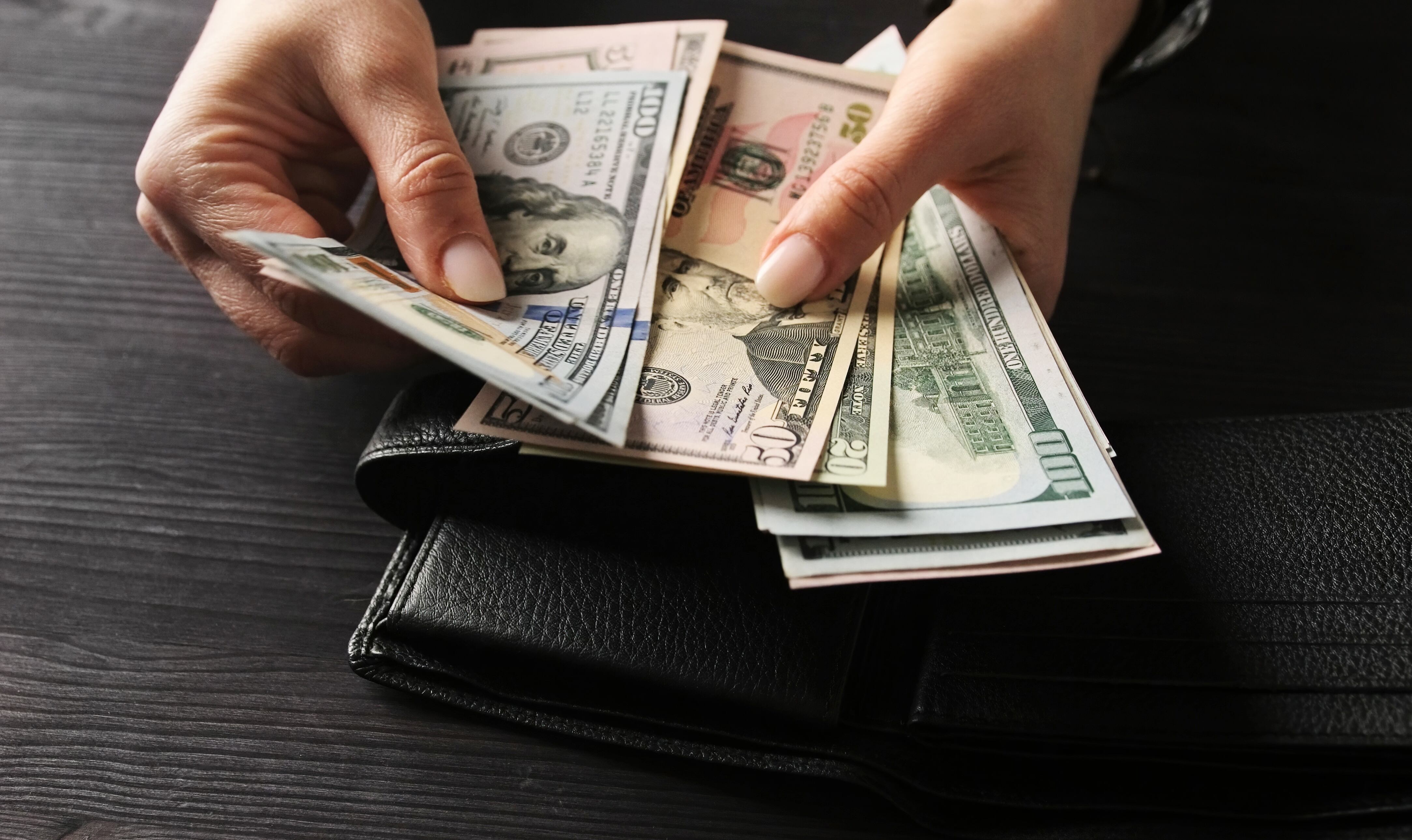 Cumplido sus sentencias o no enfrentaban cargos formales. El acuerdo tiene como objetivo compensar a unas 20,000 personas afectadas por estas prácticas.