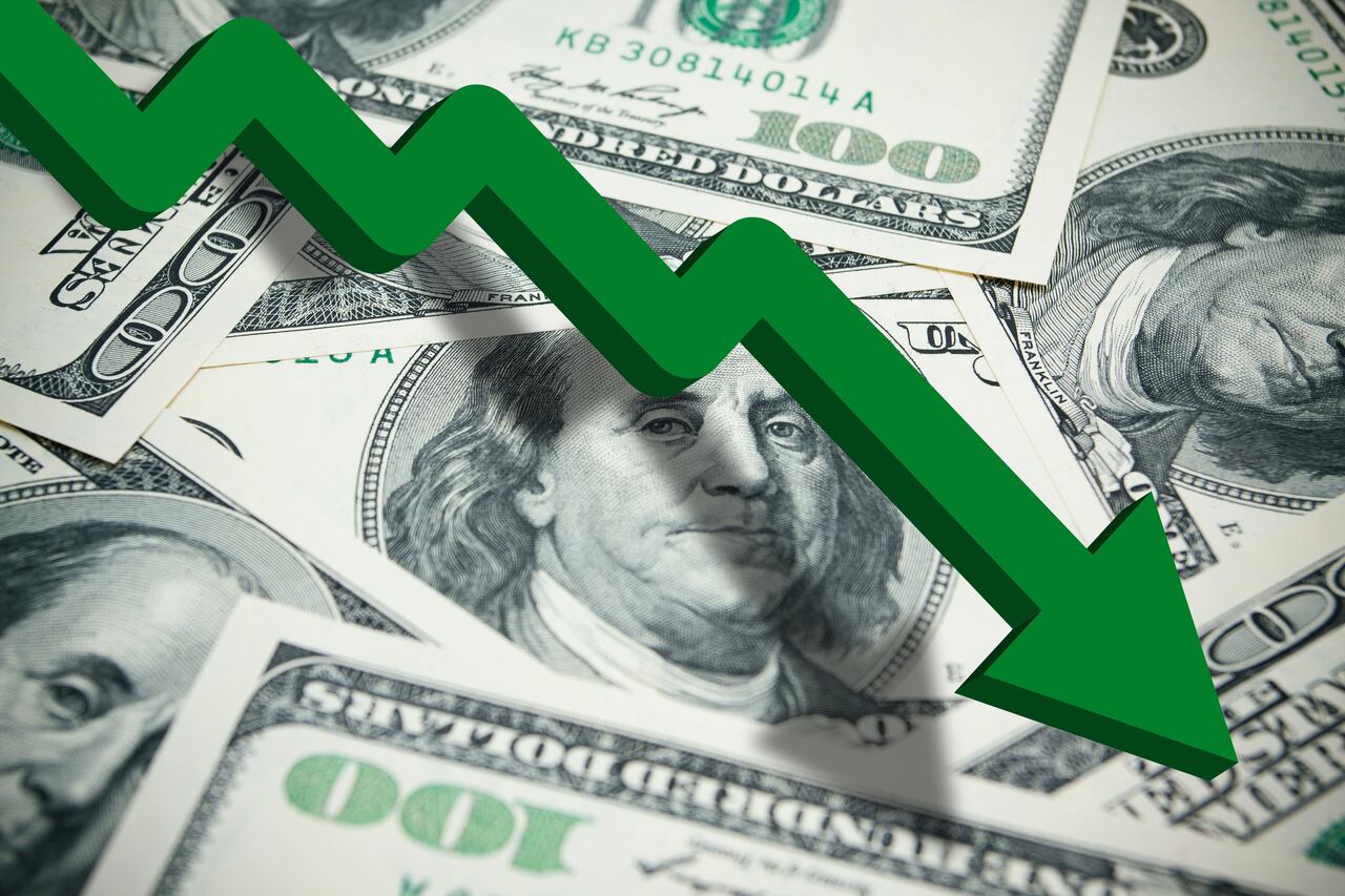 Dólar a la baja dolar dólares