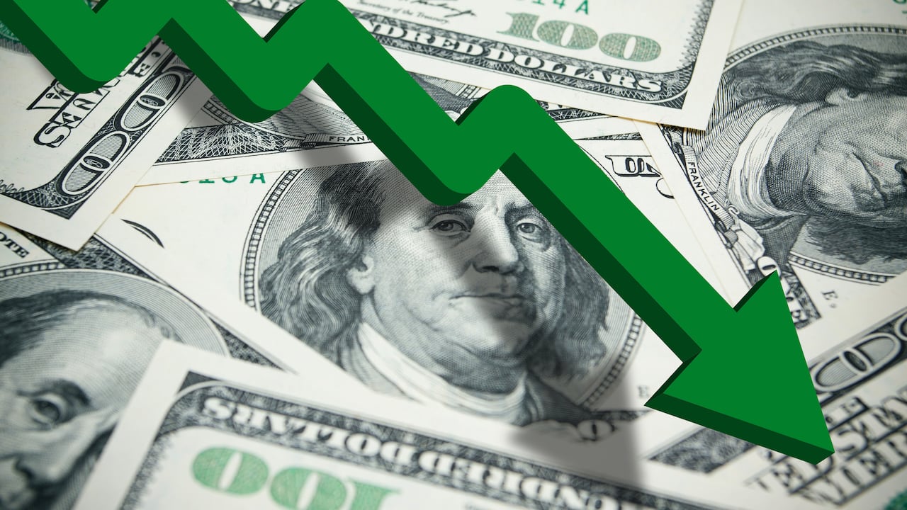 Dólar a la baja dolar dólares