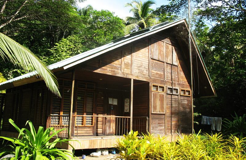 El Parque Nacional Natural Isla Gorgona cuenta hoy con todas la comodidades para hacer turismo ecológico en las más de 60.000 hectáreas protegidas sin preocuparse por qué comer o dónde dormir. 