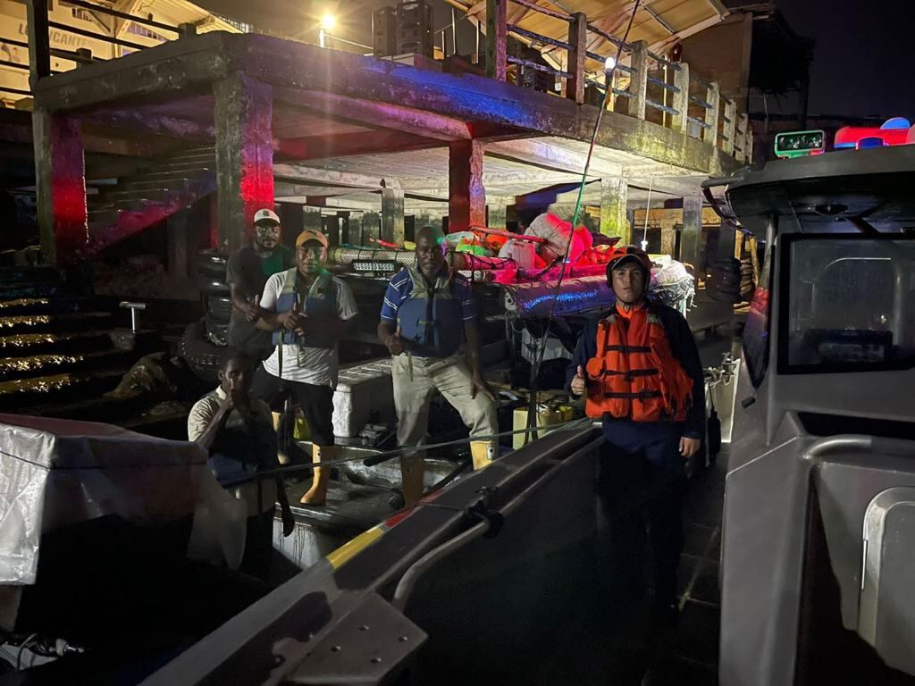 Los pescadores gozan de buena salud.