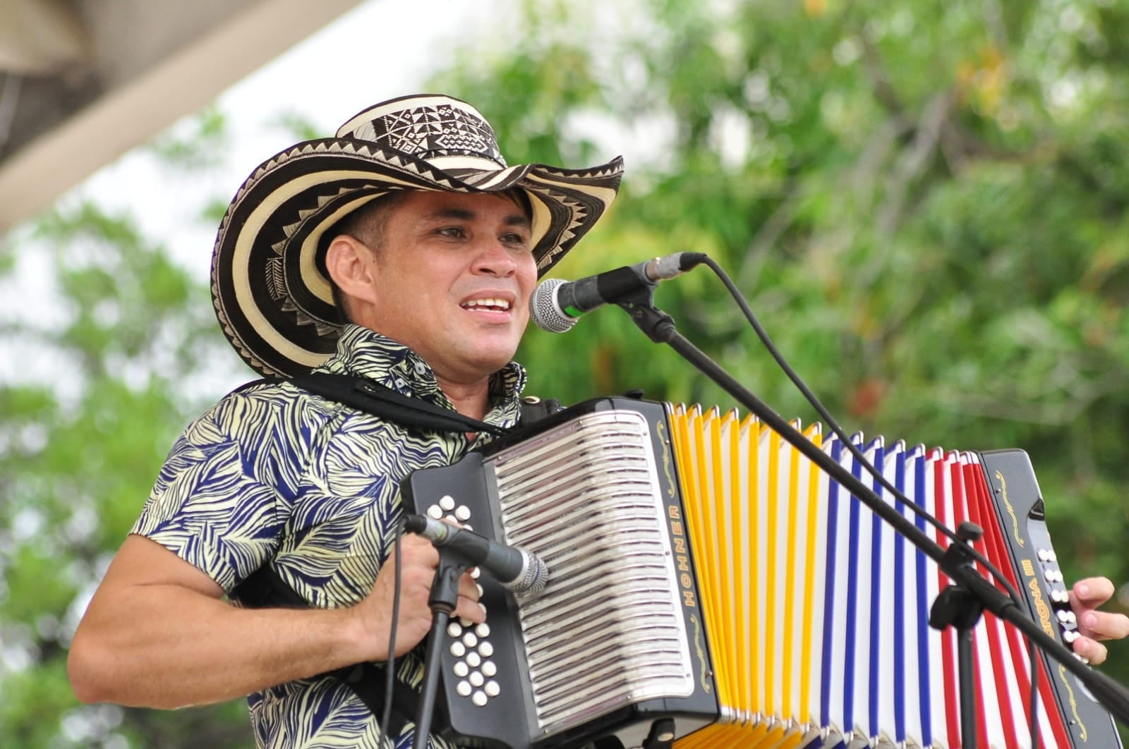Nemer Yesid Tetay, uno de los favoritos para ser el próximo rey vallenato en la categoría Acordeonero Profesional.
