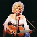 Dolly Parton en el escenario del Dominion Theatre, el 29 de marzo de 1983 en Londres, Reino Unido. Foto: Pete Still/Redferns.