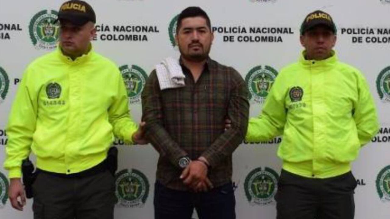 José Albeiro Arrigui Jiménez es reconocidos por ser el financiador de la columna Oliver Sinisterra, que operó bajo el mando de Guacho, y de fundar la estructura criminal Los Contadores.