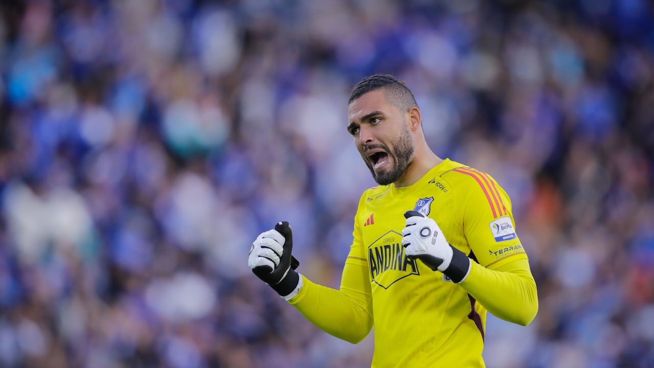BOGOTA, COLOMBIA - JANUARY 21: Alvaro Montero of Millonarios celebrates the fourth goal of his team during the Liga BetPlay 1st round match between Millonarios and Independiente Medellin at Estadio El Campin on January 21, 2024 in Bogota, Colombia. (Photo by Andres Rot/Getty Images)