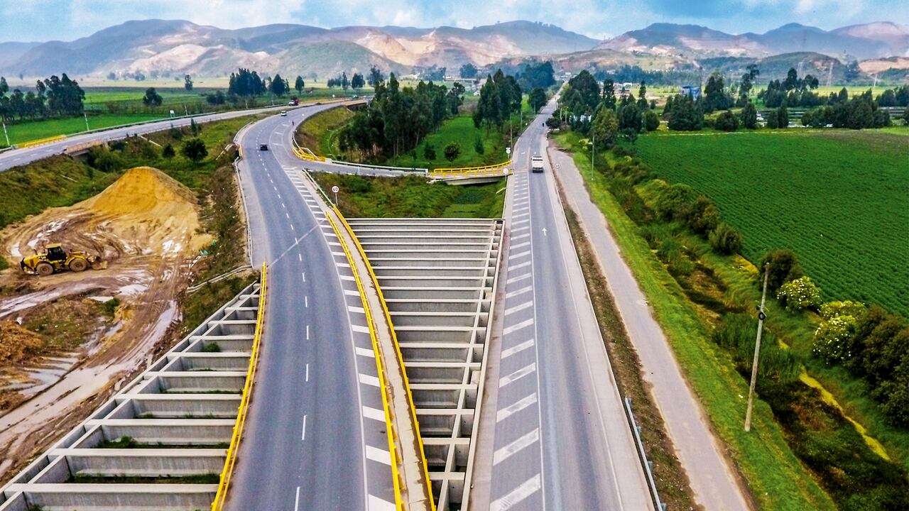 En el Distrito y los 18 municipios vecinos se relizan unos 16 millones de viajes al día, sin contar los que son a pie y de menos de 15 minutos.