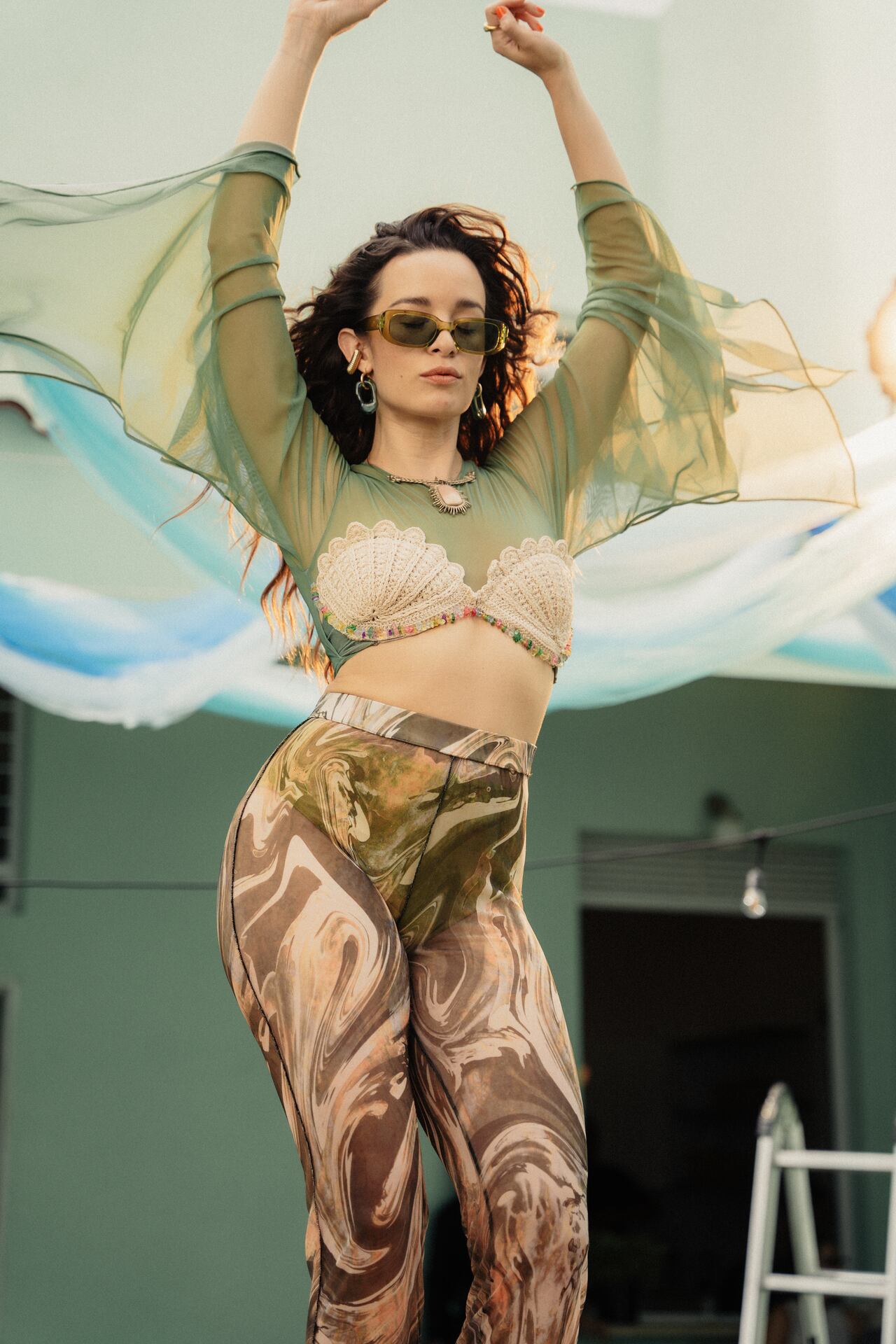 Catalina García y Santiago Prieto integrantes de Monsieur Periné conversaron con SEMANA sobre su nuevo sencillo, la inclusión de nuevos ritmos en su música, así como la violencia en Colombia.