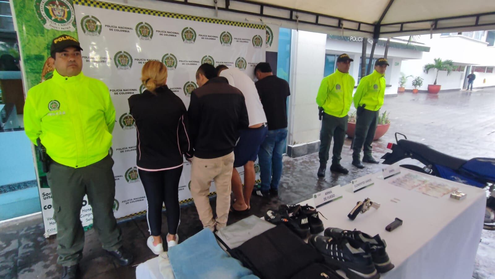 Cayeron Los Casposos, banda dedicada a robar tiendas de cadena en Cali.