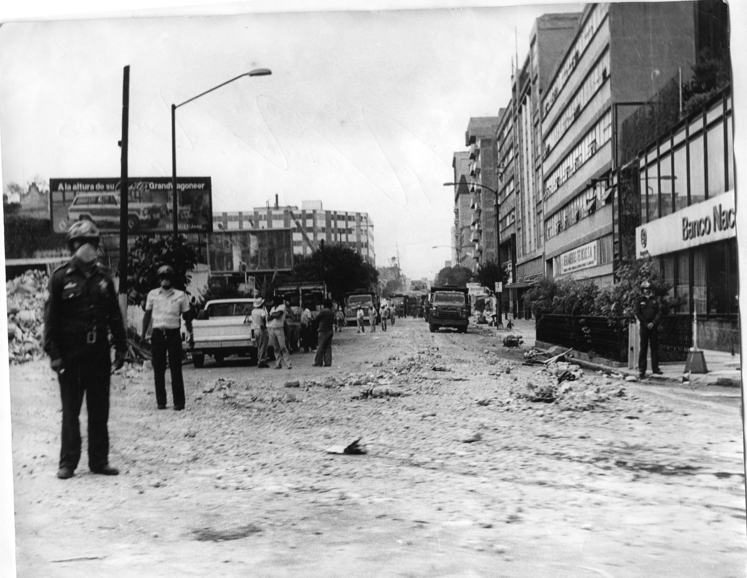 Impactantes y conmovedoras imágenes de los estragos que dejó el terremoto que sacudió México el 19 de septiembre de 1985. En ese desastre natural, dejó más de 10 mil víctimas.