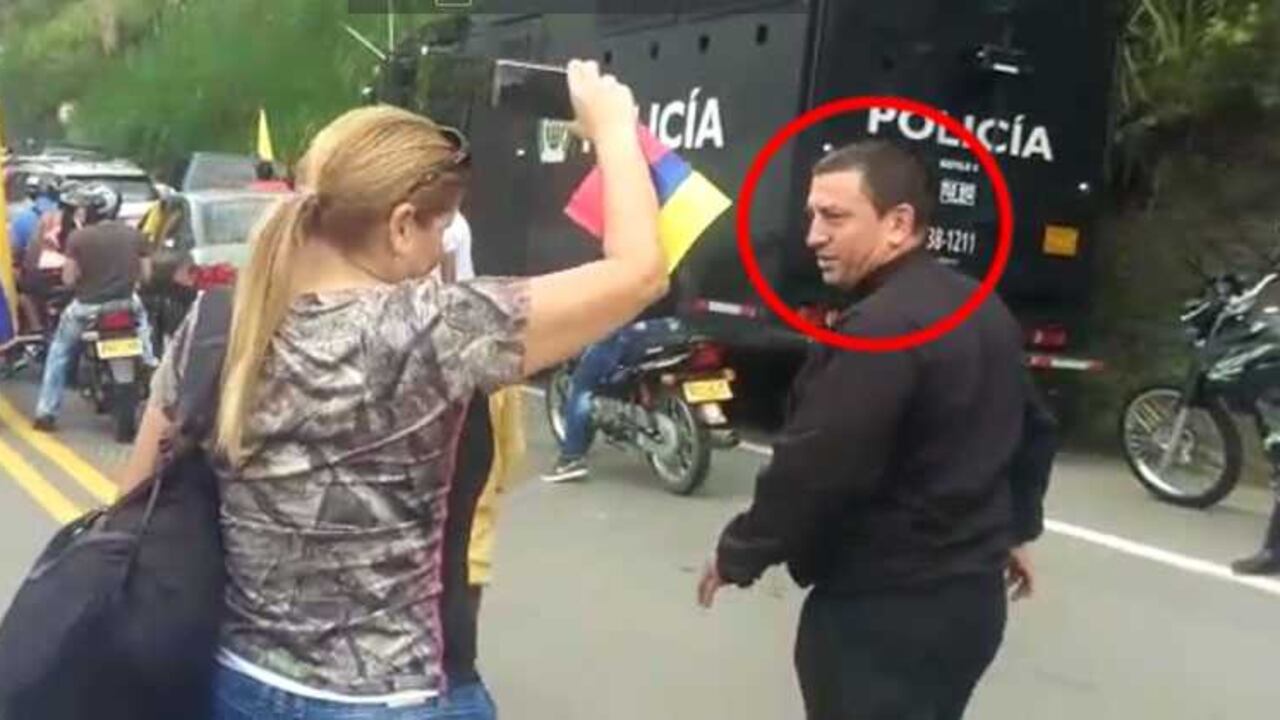 El sacerdote católico-anglicano Hernán Darío Ortiz López.