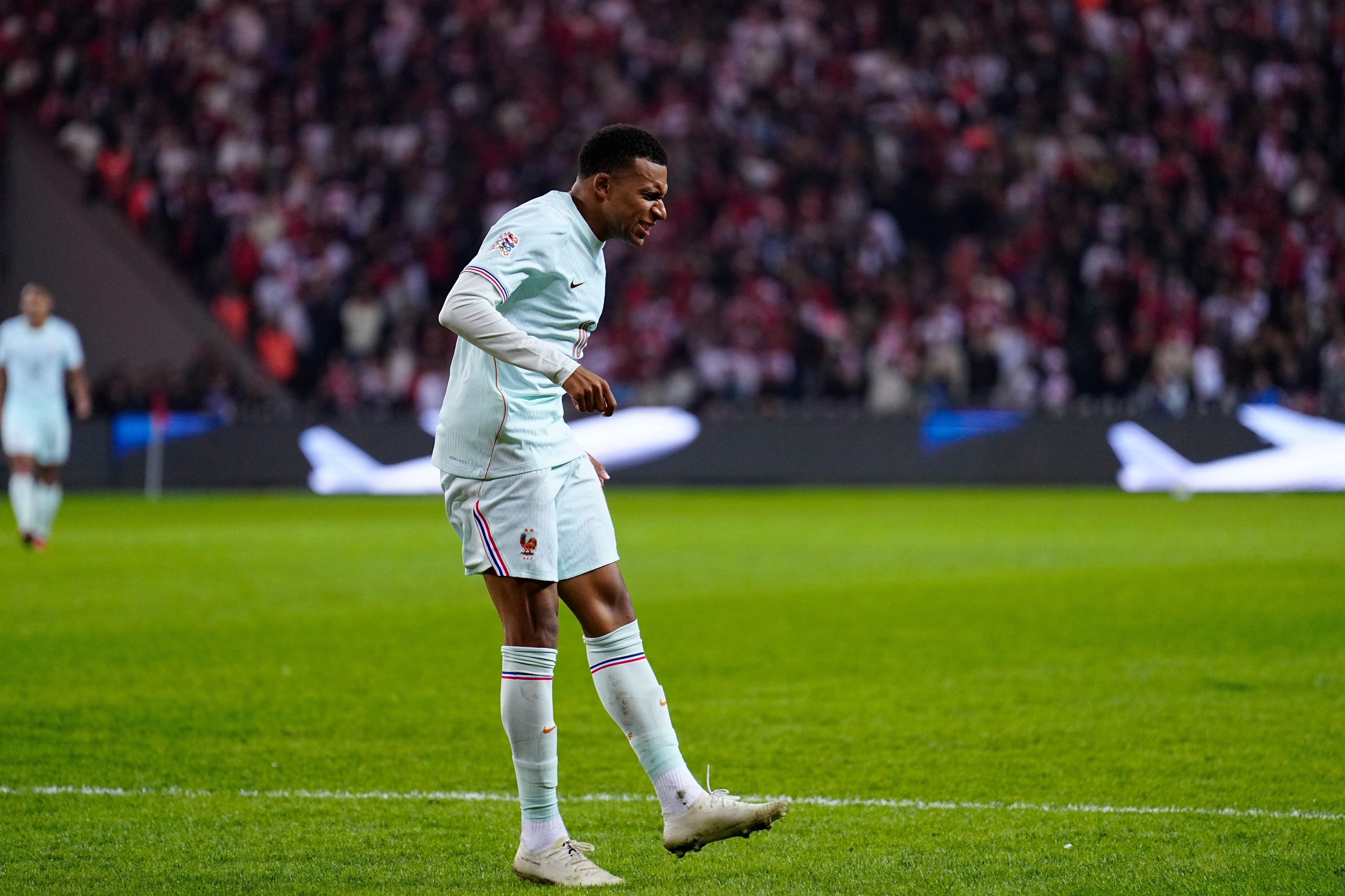 Kylian Mbappé al momento del gol