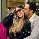 Alejandro Estrada y Dominica Duque siguen mostrando su amor en redes sociales.